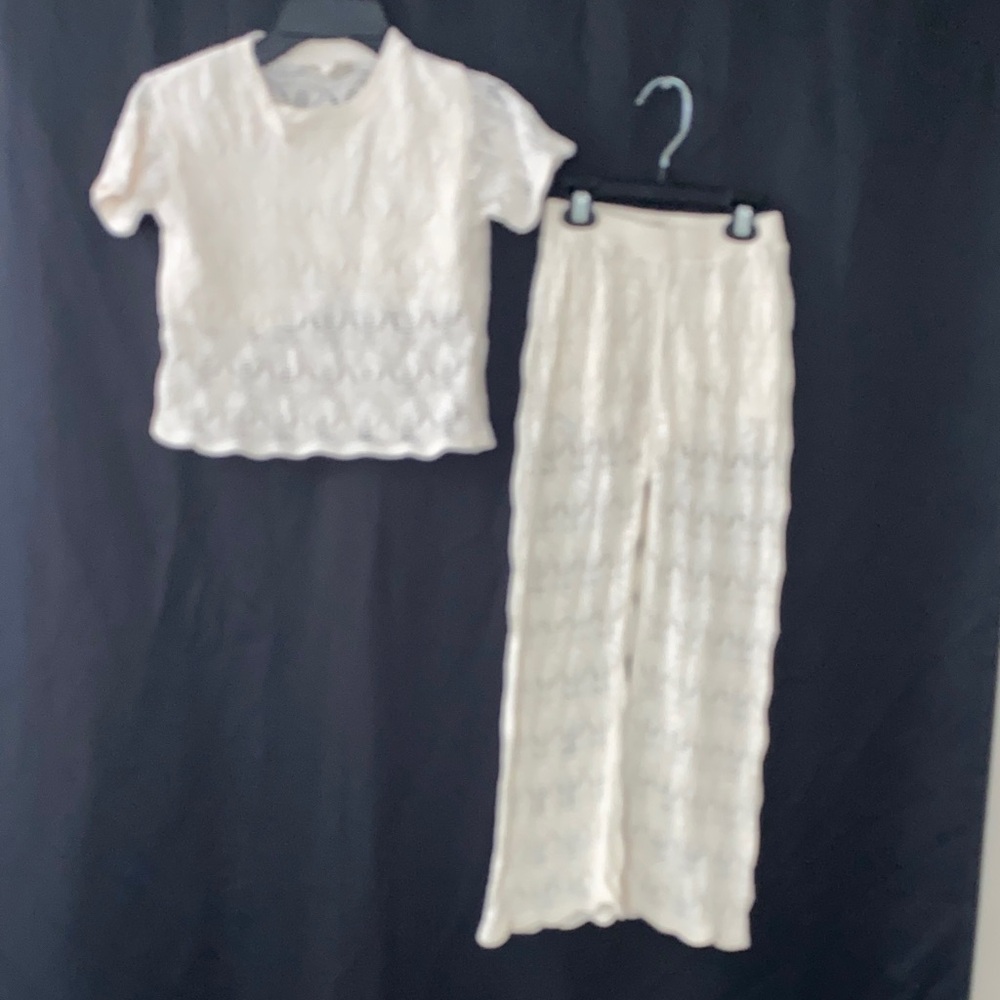 Jessica Simpson Kids Ivory Matching Set